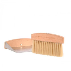 Set ramasse-miettes pelle et brosse de Esschert design - deco maison et jardin dans 🎁 Idées cadeaux