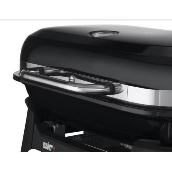 Lumin compact black weber de Weber- BBQ à charbon, à gaz et électriques dans Plancha pour de bonnes grillades