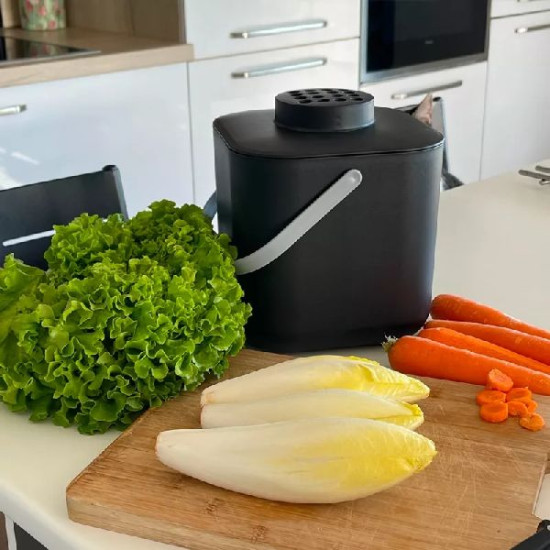 Seau à compost 5l gris de Mv Industrie -Equipement jardin dans Composteur pour le jardin