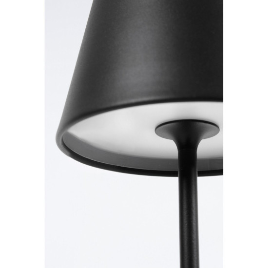 Lampe de table etna noir led h38 de BIZZOTTO - Déco de la maison et du jardin dans Eclairage extérieur