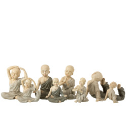 Statue moine yoga gris l 17x11x22cm de J-Line by Jolipa - Déco intérieur dans Sculpture et sujet