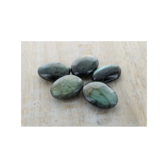 Pierre amulette - labradorite de Herboristerie et Esotérisme à Libourne dans 💎 Bijoux et accessoires ésotériques