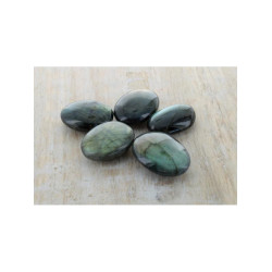 Pierre amulette - labradorite de Herboristerie et Esotérisme à Libourne dans 💎 Bijoux et accessoires ésotériques