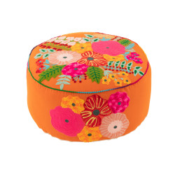 Pouf rond motif fleur brodé orange (50x50x35cm) de J-Line by Jolipa - Déco intérieur dans Chaise, fauteuil et pouf