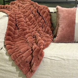 Plaid eclat 130x170 bois de rose de Jardinerie Bordeaux Libourne Gironde dans Coussins et couverture