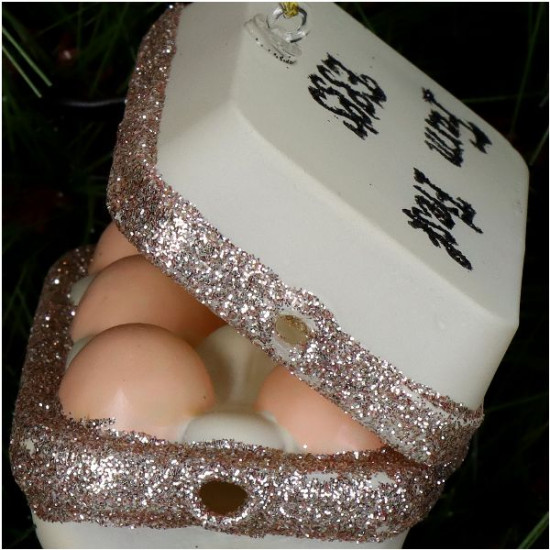 Ornement boite a oeufs frais verre ivoire 7.6cm de Jardinerie Bordeaux Libourne Gironde dans Boule pour sapin de Noël