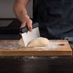 Grattoir a pizza Ooni, pour nettoyage des pierres de four de Ooni dans 🍕Fours à pizza Ooni