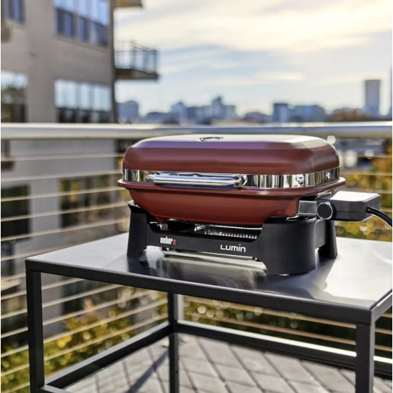 Barbecue weber lumin compact crimson red de Weber- BBQ à charbon, à gaz et électriques dans a faire