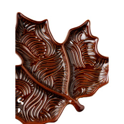 PLAT FEUILLE D'ERABLE de Chehoma dans C062