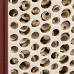 cosy hotel pour insectes 18cm rouge toscane -elh de Elho - Pot en plastique de qualité dans E029