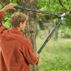 Coupe-branches télescopique telecut pro pour jardin et maison lames franches - gardena de Gardena - Arrosage goutte à goutte ...