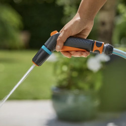 Pistolet de nettoyage multijet jardin et terrasse + raccord - gardena de Gardena - Arrosage goutte à goutte - Outillages  dan...