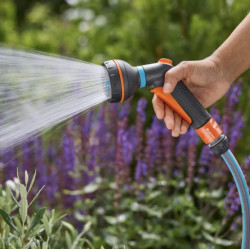 Pistolet d'arrosage multifonctionnel avec raccord - gardena de Gardena - Arrosage goutte à goutte - Outillages  dans H041
