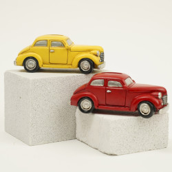TIRELIRE VOITURE MICHIGAN 15CM ASS de Décoration de la maison à Libourne dans E010