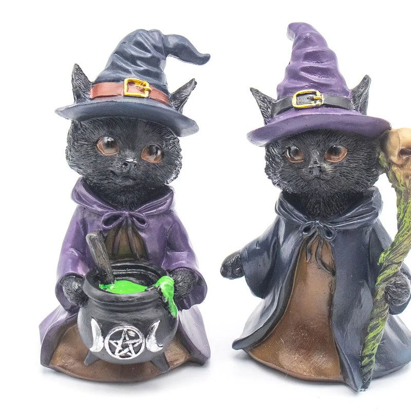 Chats en résine 9 x 7,5 x 13,8 cm de Herboristerie et Esotérisme à Libourne dans E111