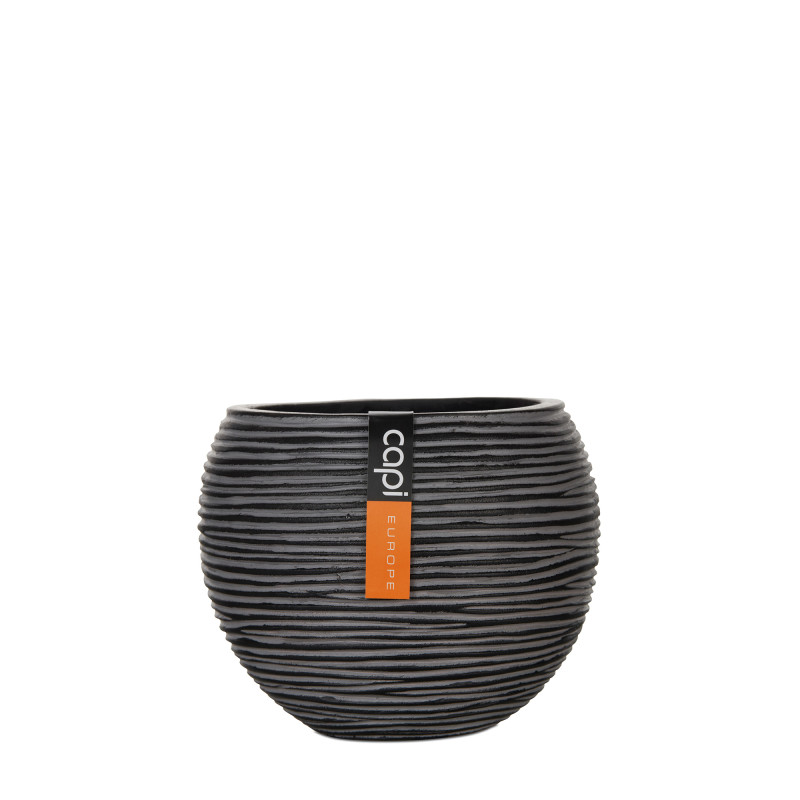 Pot BOULE II 12X9.5 NOIR de Capi Europe - Cache et pot décoratifs design dans Cache-pot et pot déco