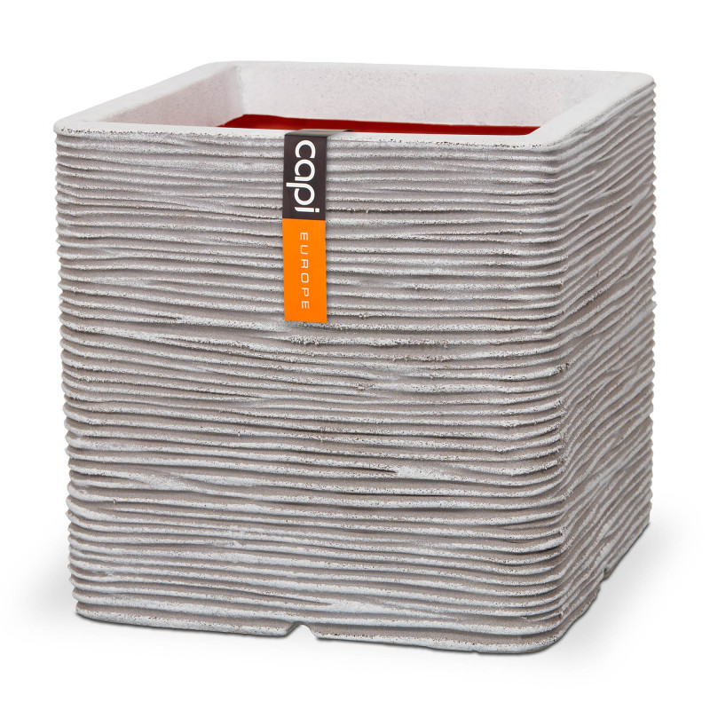 POT CARRE STRIE 40X40 IVOIRE de Capi Europe - Cache et pot décoratifs design dans Cache-pot et pot déco