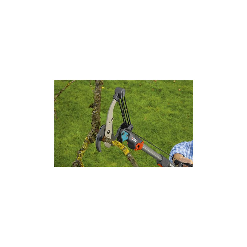ECHENILLOIR LF COMBISYSTEM GARDENA de Gardena - Arrosage goutte à goutte - Outillages  dans Outils Combi-system de Gardena