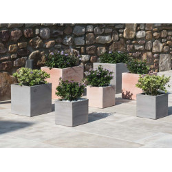 Pot carre contemporain 4040 Goicoechea, pays basque de Goicoechea - POTIER CERAMISTE dans Pots en terre cuite