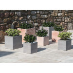 Pot carre contemporain 4040 Goicoechea, pays basque de Goicoechea - POTIER CERAMISTE dans Pots en terre cuite