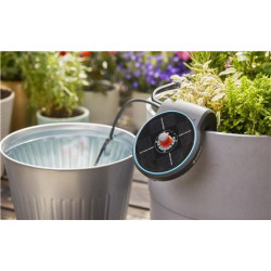 ARROSAGE AUTO SOLAIRE AQUABLOOM GARDENA de Gardena - Arrosage goutte à goutte - Outillages  dans Goutte à goutte pour le jardin
