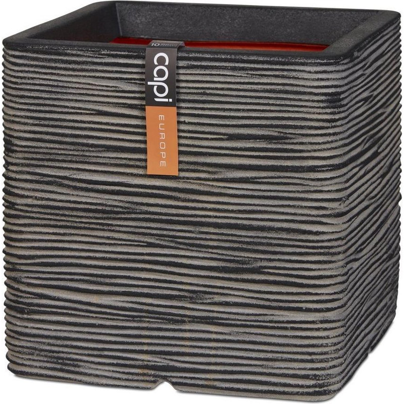 Pot carré Strié 50x50x50 anthracite de Capi Europe - Cache et pot décoratifs design dans Cache-pot et pot déco