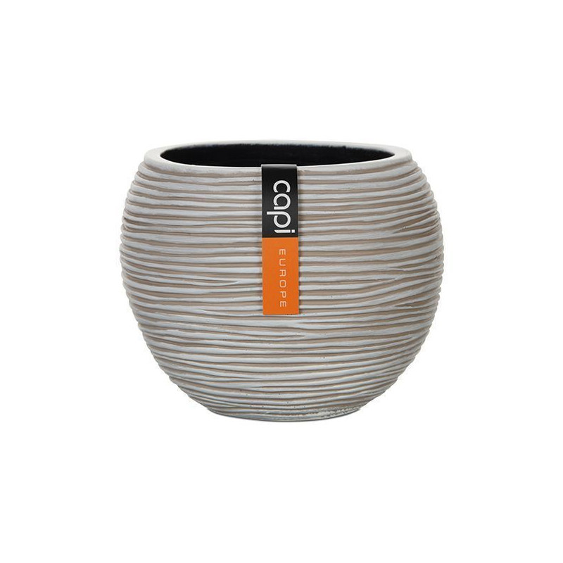 Vase boule IV 21.5x18 ivoire de Capi Europe - Cache et pot décoratifs design dans Cache-pot et pot déco
