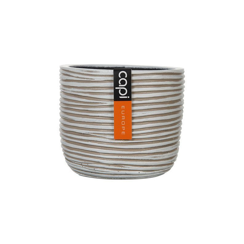 Pot oeuf strié II 10x8.5 ivoir de Capi Europe - Cache et pot décoratifs design dans Cache-pot et pot déco