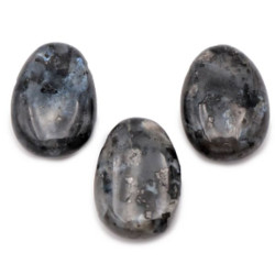 Pendentif pierre percée larvikite a+ de Camille ambiance nature dans 💎 Bijoux et accessoires ésotériques