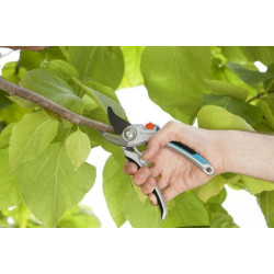 Sécateur Alu Comfort B/L Gardena de Gardena - Arrosage goutte à goutte - Outillages  dans Sécateur et coupe branches